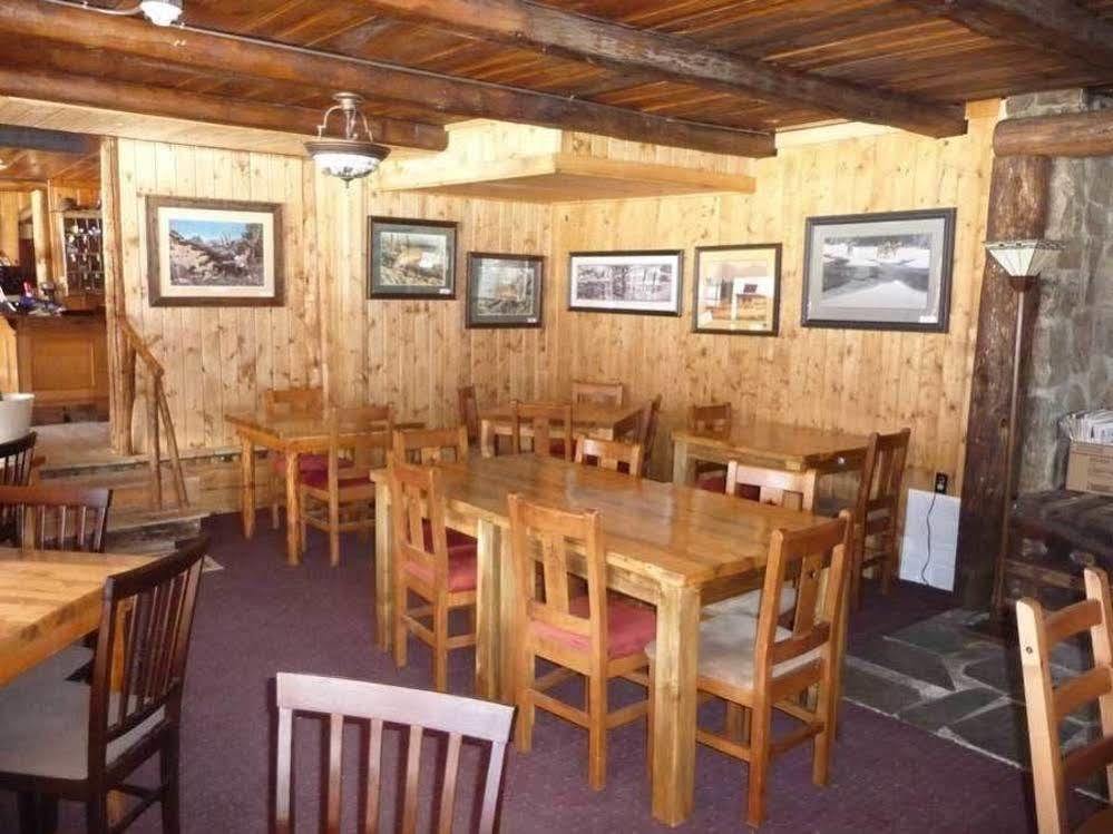 The Twin Lakes Inn Exterior foto